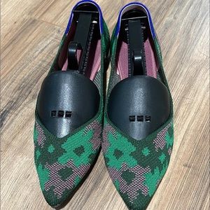 Rothys Green Botanicamo Points Size 7.5